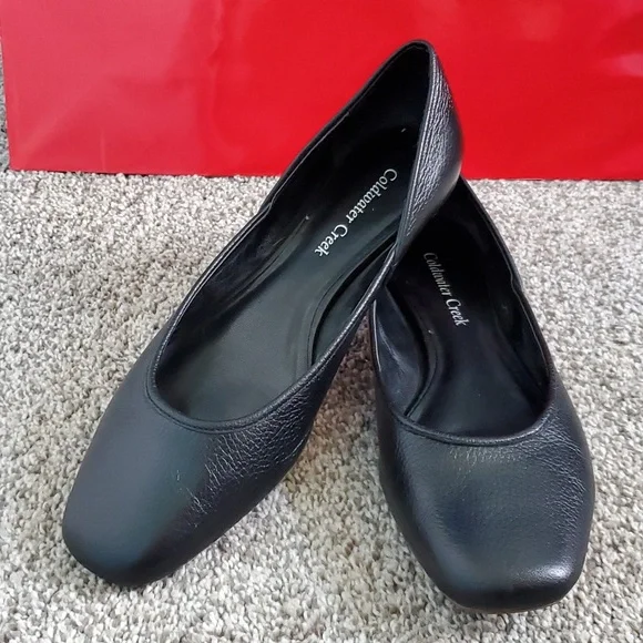 Black Leather Flats - Picture 1 of 5